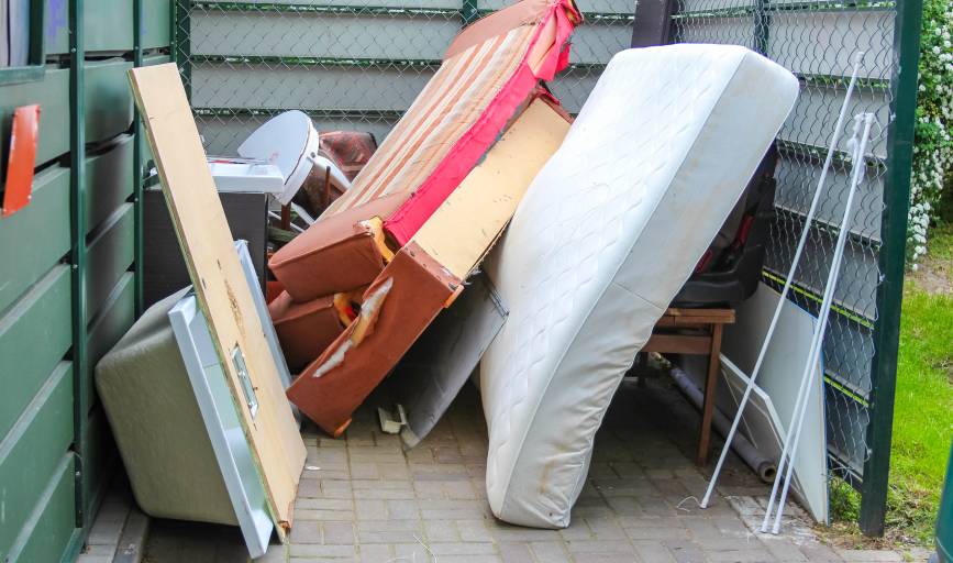 HOWZE Premier Property Cleanouts